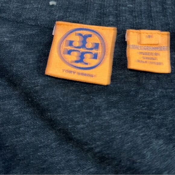 Tory Burch cashmere sweater - Picture 3 of 9